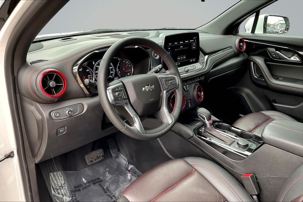 Thumbnail: 2023 Chevrolet Blazer - 12