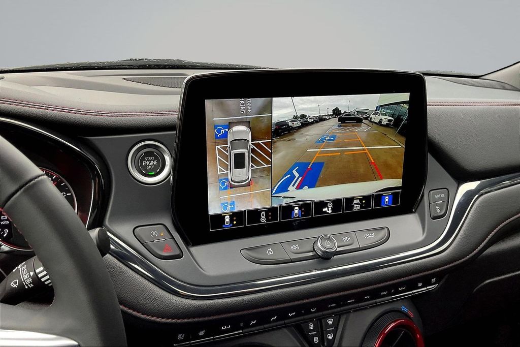 Thumbnail: 2023 Chevrolet Blazer - 14