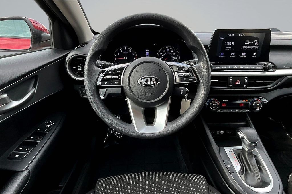 Thumbnail: 2019 Kia Forte - 2
