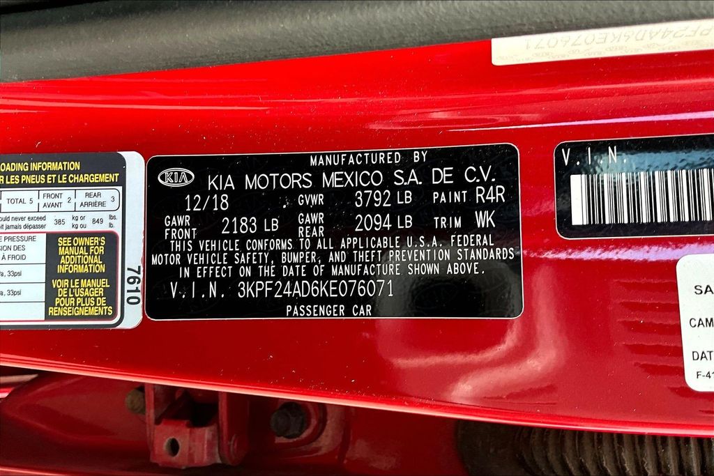 Thumbnail: 2019 Kia Forte - 17