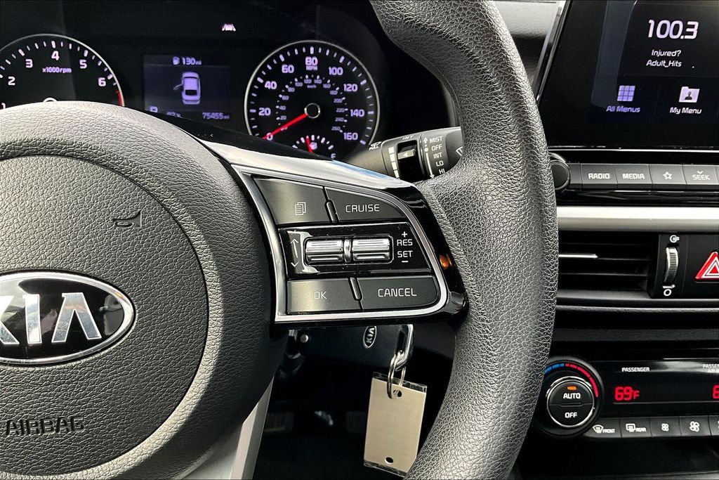 Thumbnail: 2019 Kia Forte - 24