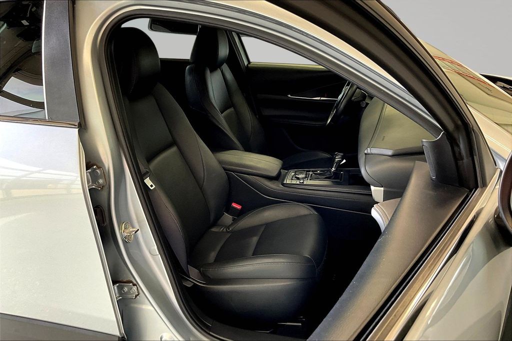 Thumbnail: 2021 Mazda CX-30 - 10