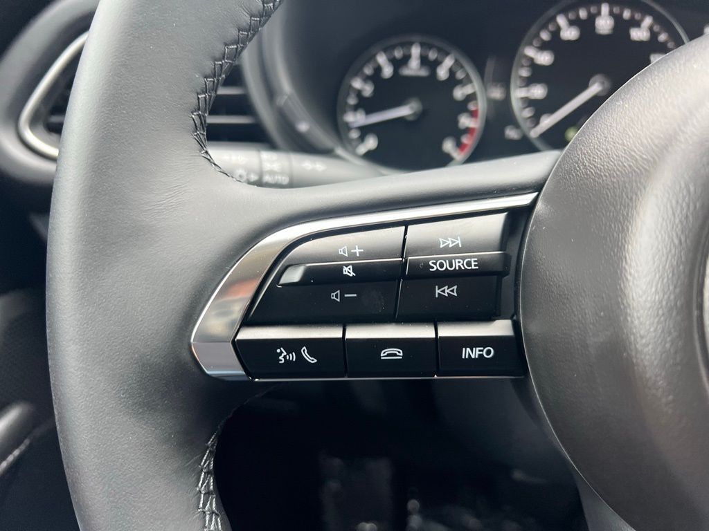 Thumbnail: 2025 Mazda CX-30 - 25