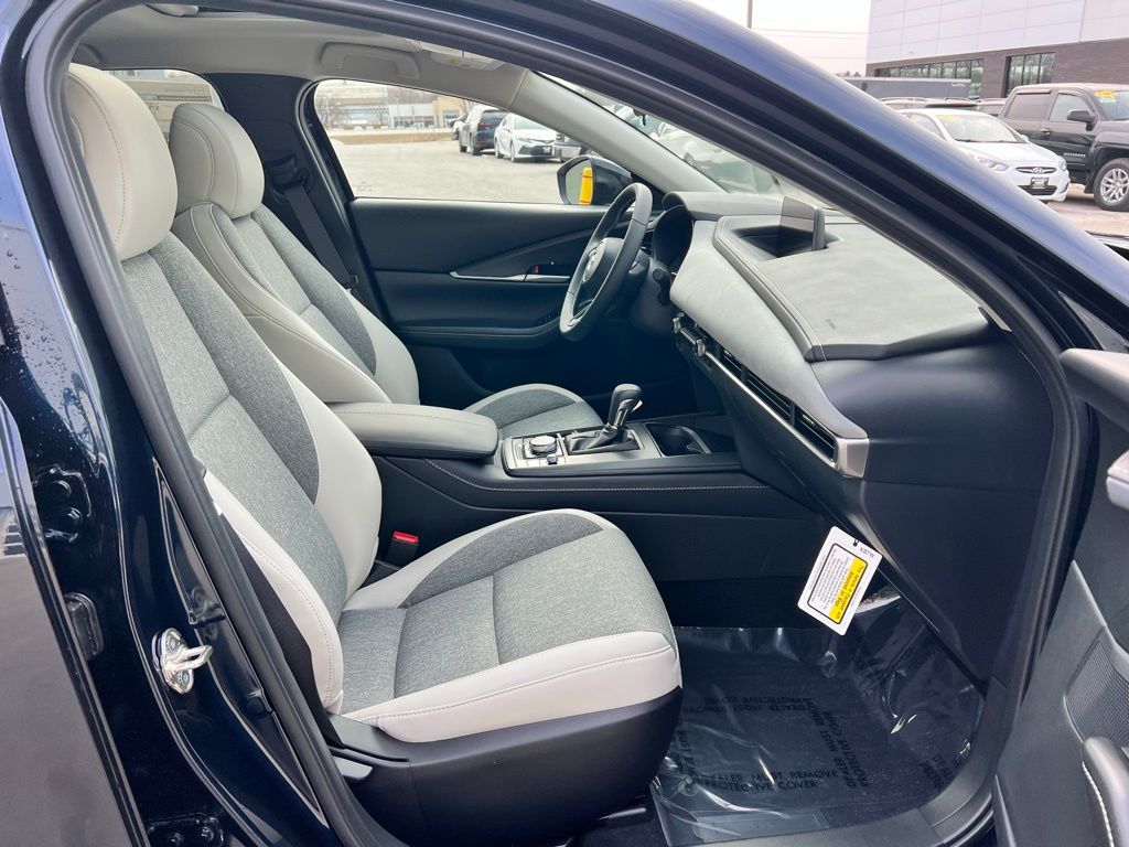 Thumbnail: 2026 Mazda CX-30 - 10