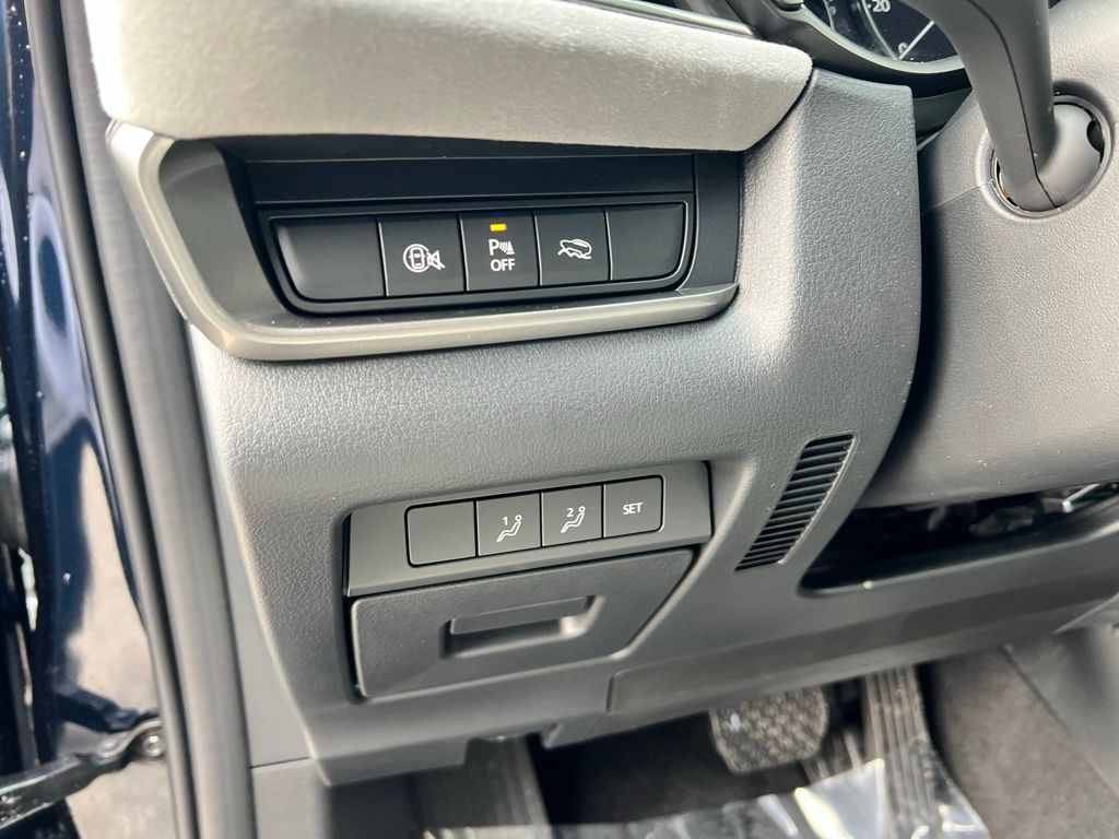 Thumbnail: 2026 Mazda CX-30 - 21