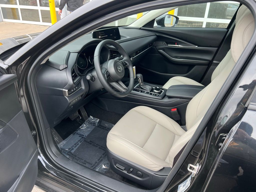 Thumbnail: 2026 Mazda CX-30 - 7