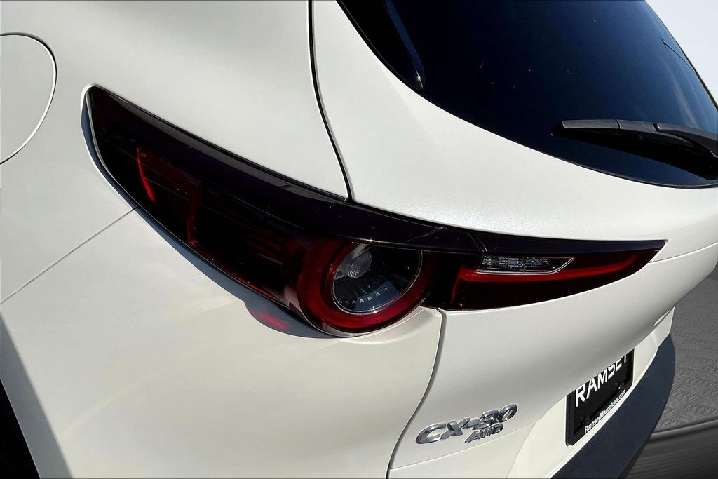 Thumbnail: 2023 Mazda CX-30 - 32