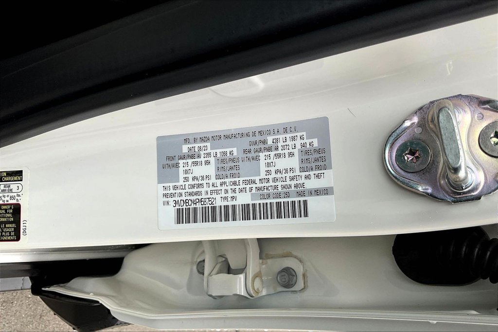 Thumbnail: 2023 Mazda CX-30 - 20