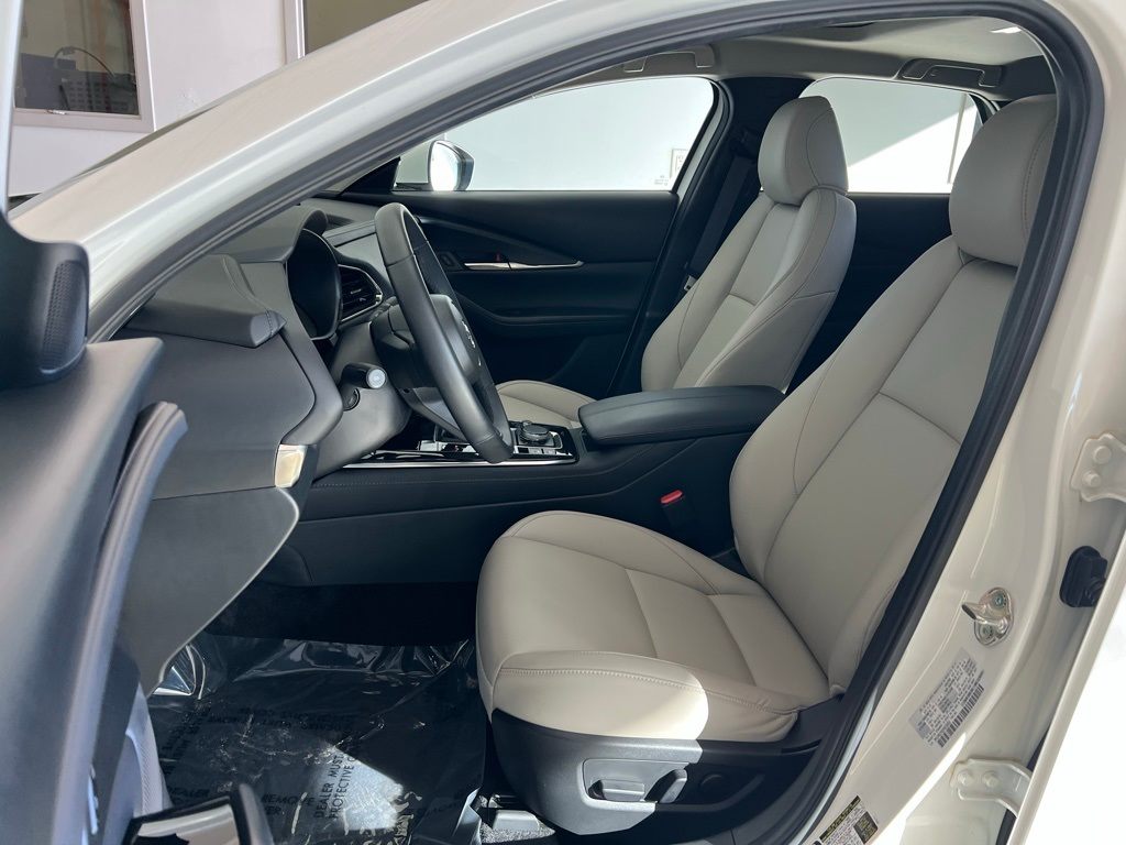 Thumbnail: 2025 Mazda CX-30 - 21