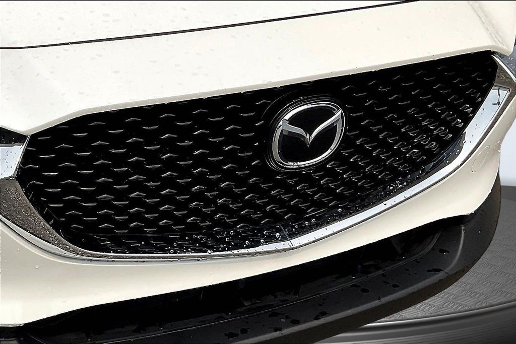 Thumbnail: 2023 Mazda CX-30 - 32