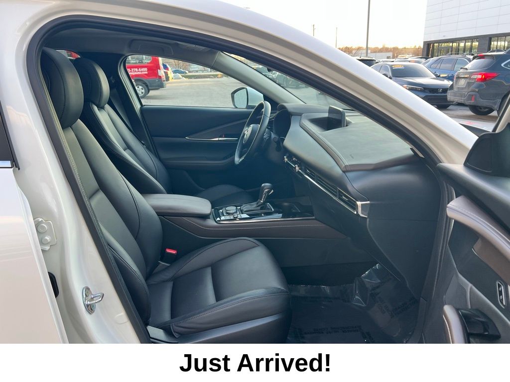 Thumbnail: 2023 Mazda CX-30 - 26