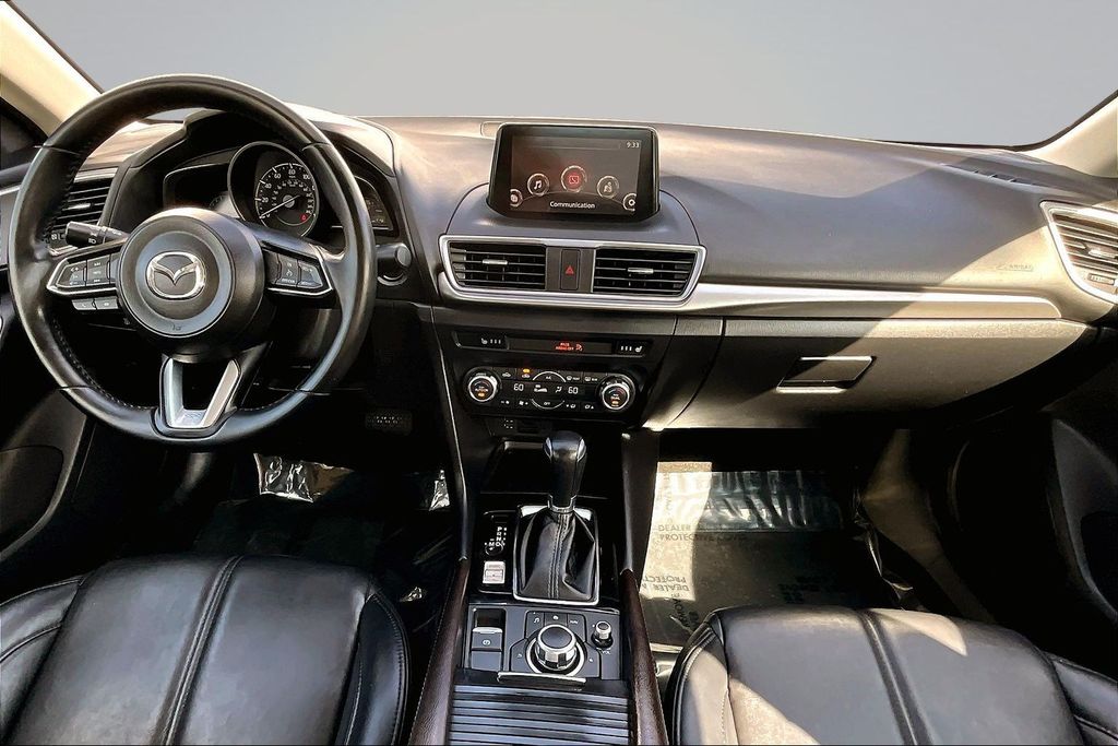Thumbnail: 2017 Mazda Mazda3 - 14
