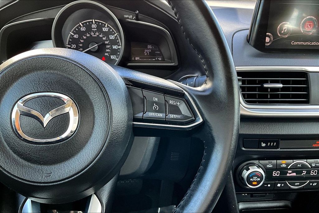 Thumbnail: 2017 Mazda Mazda3 - 27