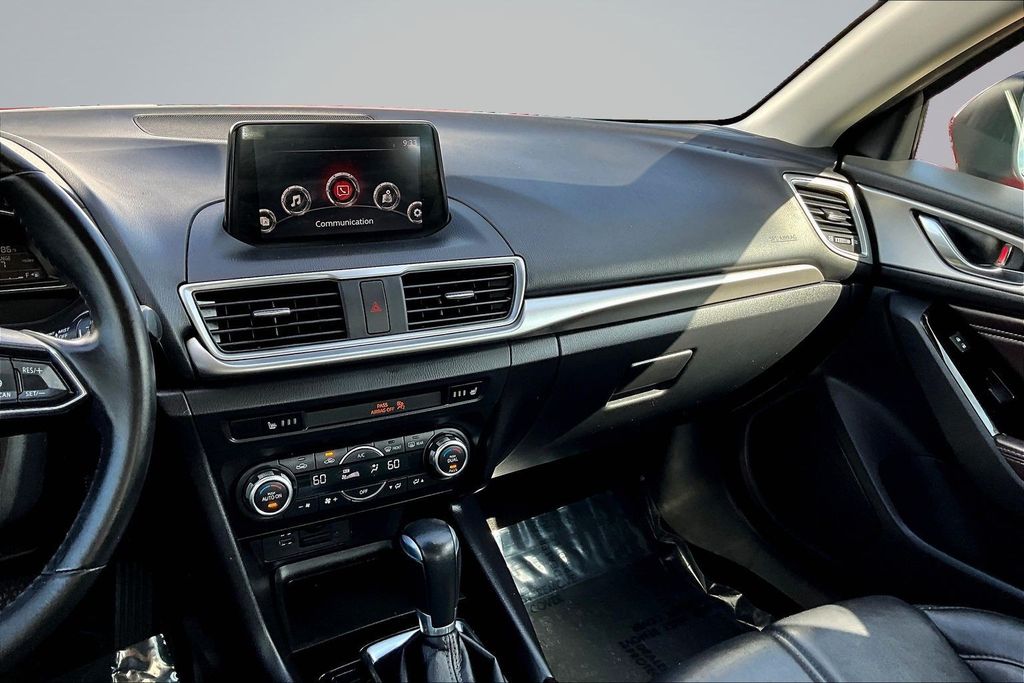 Thumbnail: 2017 Mazda Mazda3 - 9