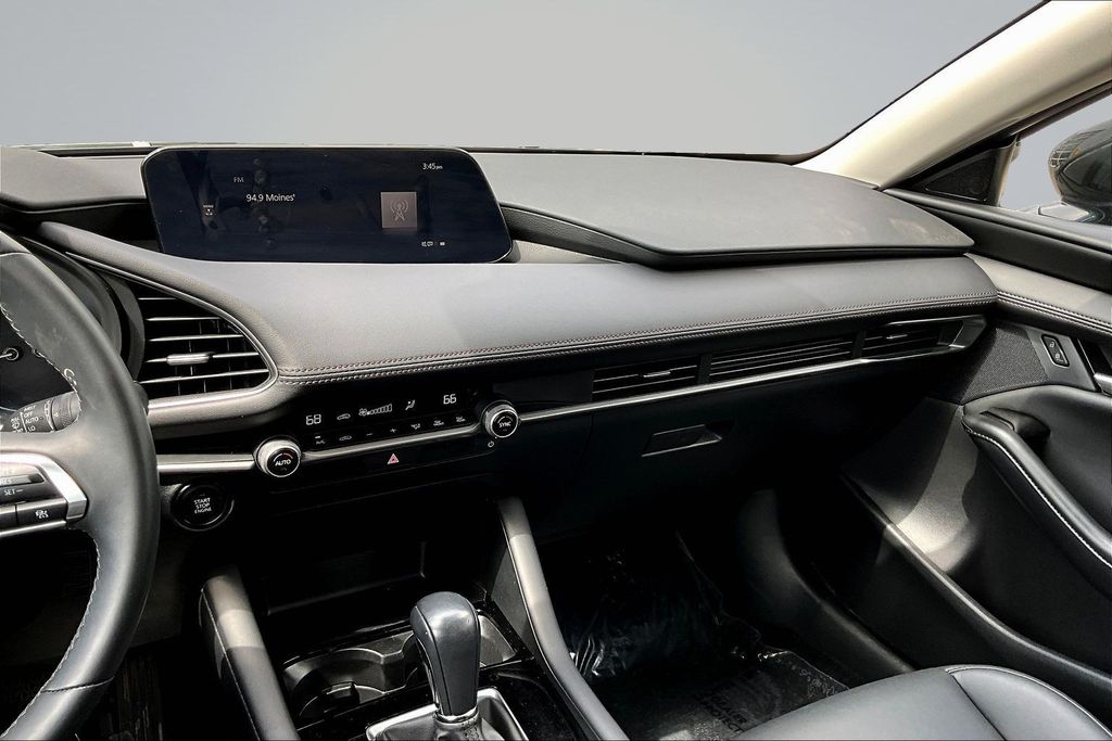 Thumbnail: 2024 Mazda Mazda3 - 9