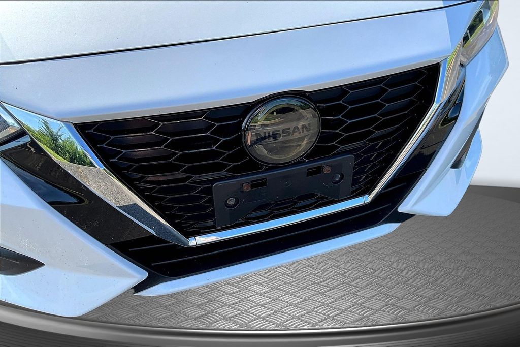 Thumbnail: 2022 Nissan Sentra - 32