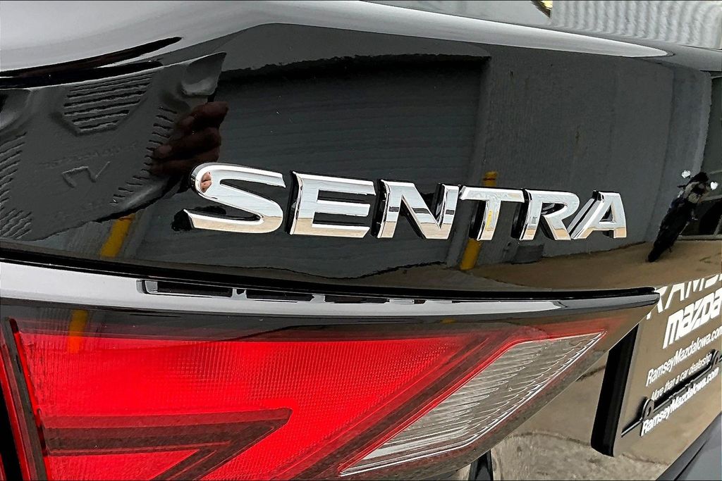 Thumbnail: 2023 Nissan Sentra - 6