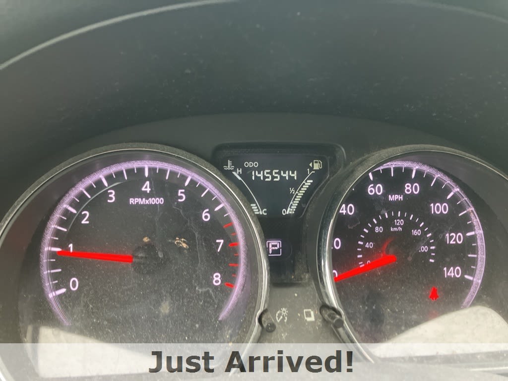 Thumbnail: 2017 Nissan Versa - 5