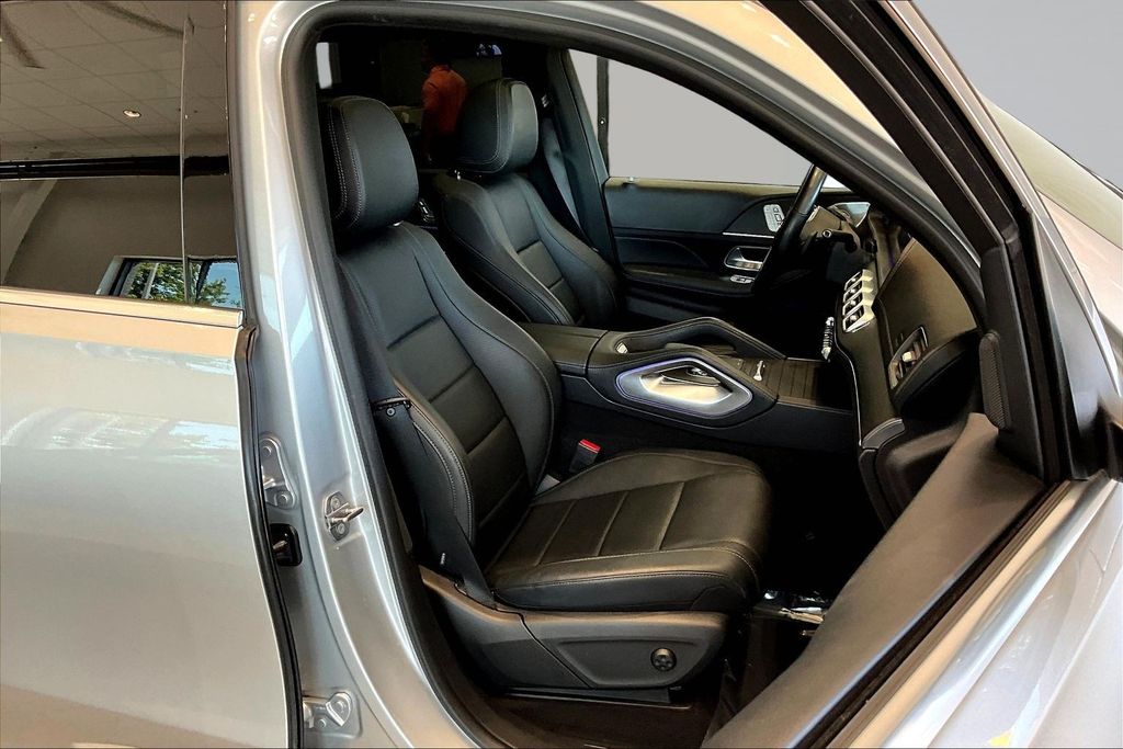 Thumbnail: 2020 Mercedes-Benz GLS - 10