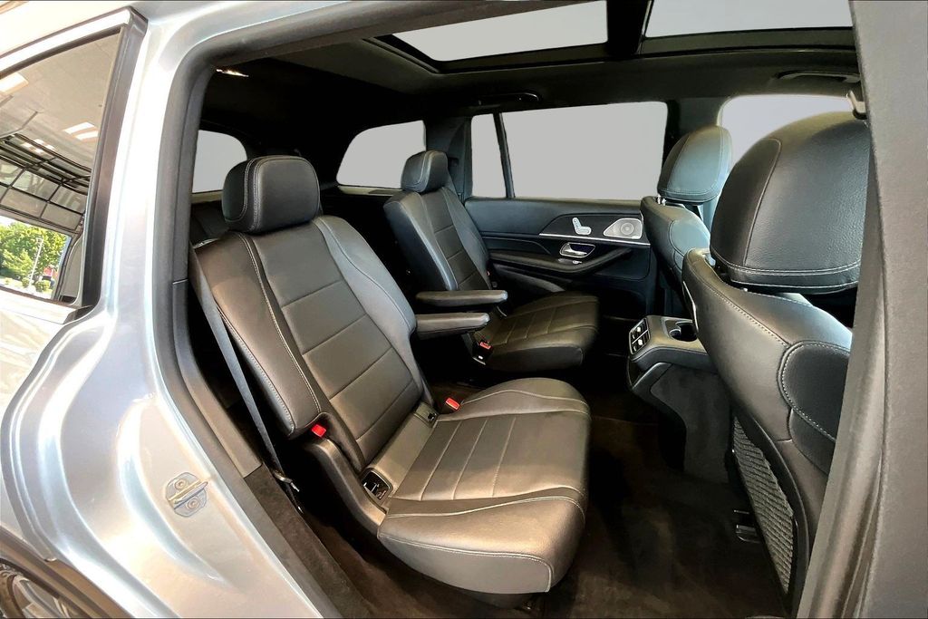 Thumbnail: 2020 Mercedes-Benz GLS - 31