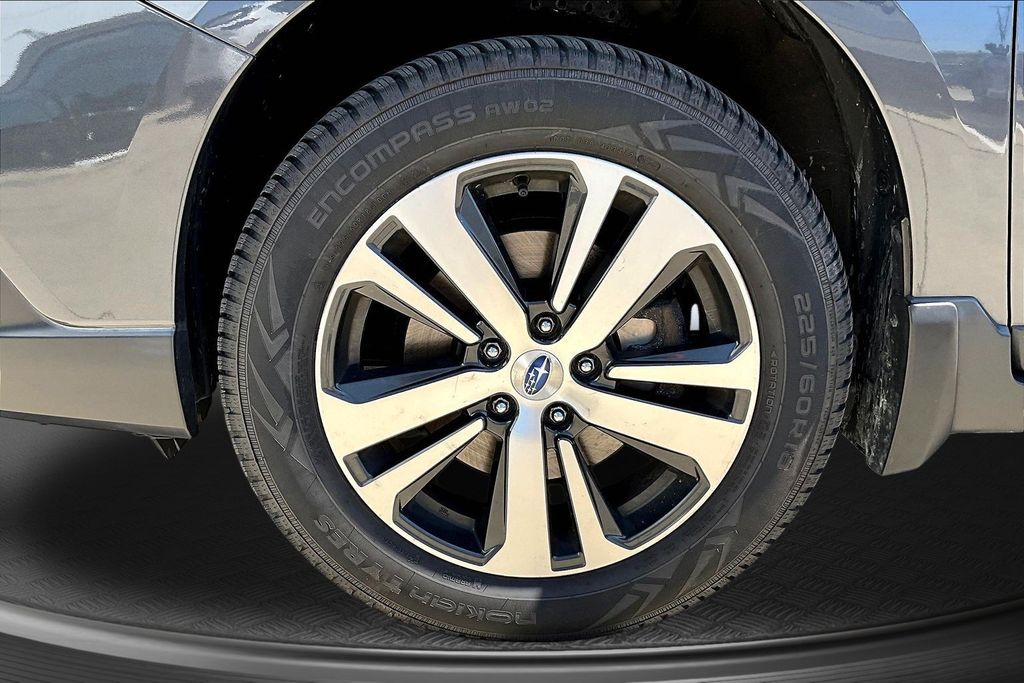 Thumbnail: 2018 Subaru Outback - 7