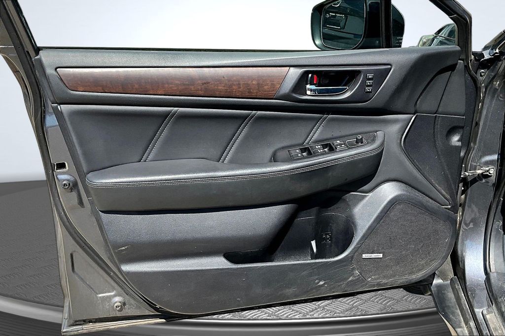Thumbnail: 2018 Subaru Outback - 25