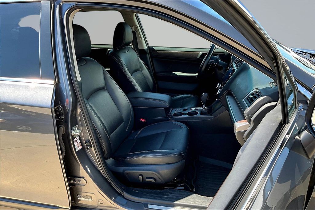 Thumbnail: 2018 Subaru Outback - 10