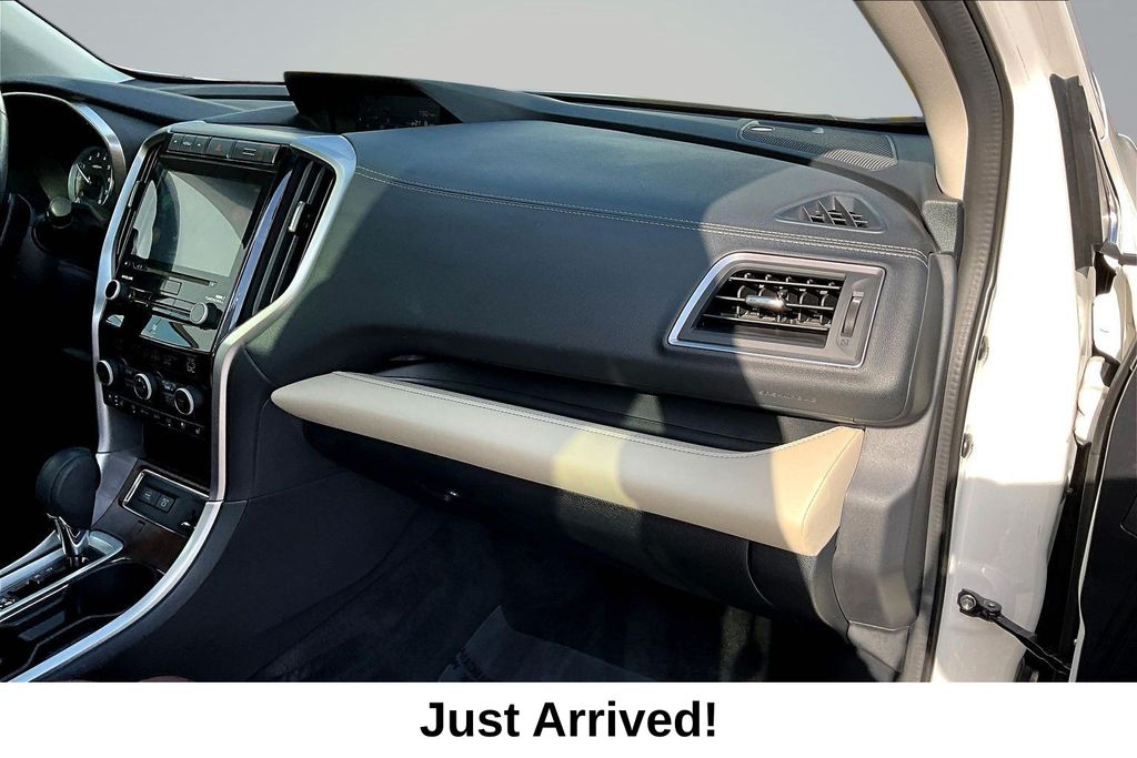Thumbnail: 2022 Subaru Ascent - 22