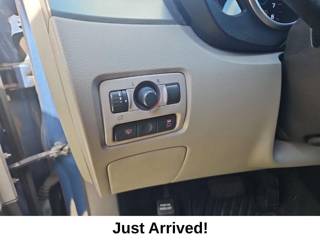 Thumbnail: 2008 Subaru Tribeca - 14