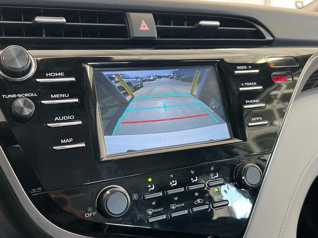 Thumbnail: 2019 Toyota Camry - 29