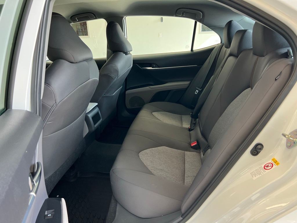 Thumbnail: 2019 Toyota Camry - 12