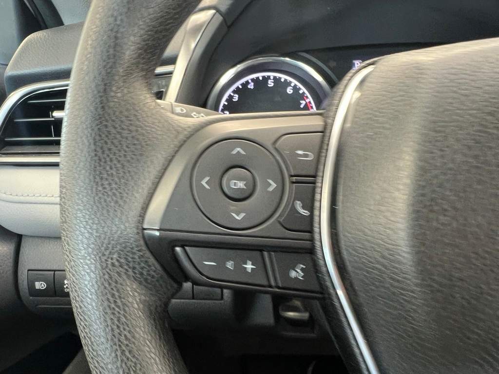 Thumbnail: 2019 Toyota Camry - 27