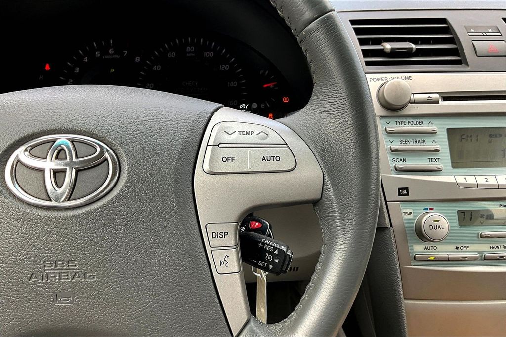 Thumbnail: 2007 Toyota Camry - 27