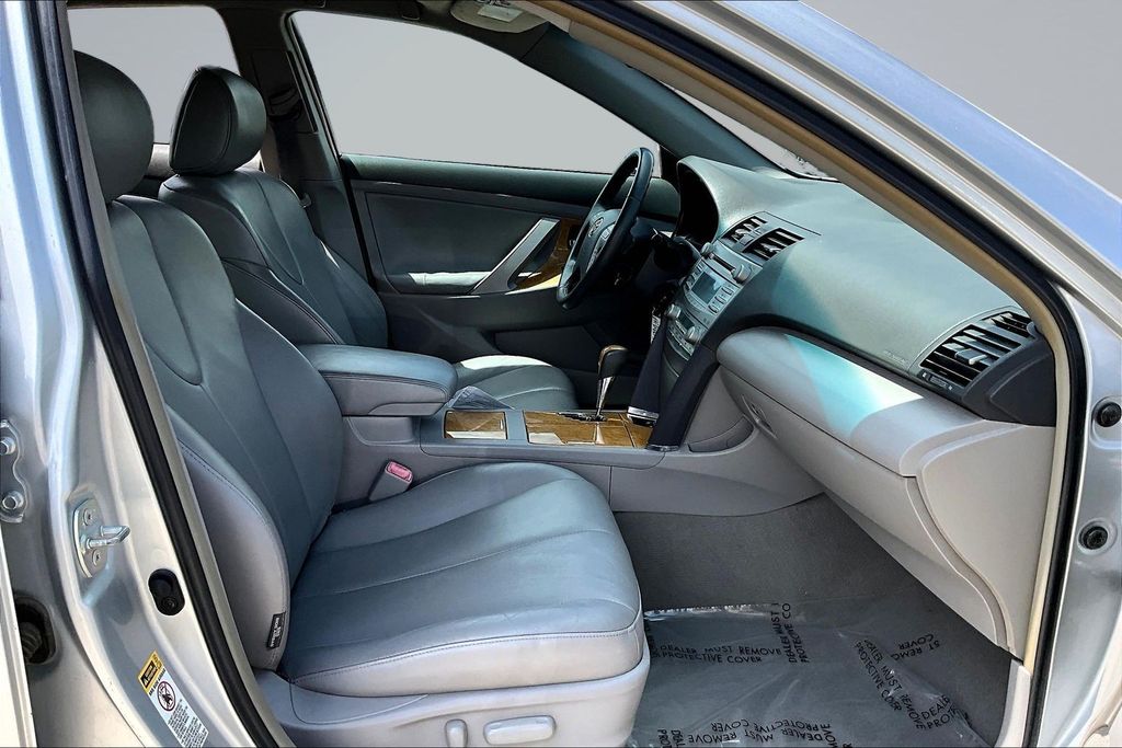 Thumbnail: 2007 Toyota Camry - 10