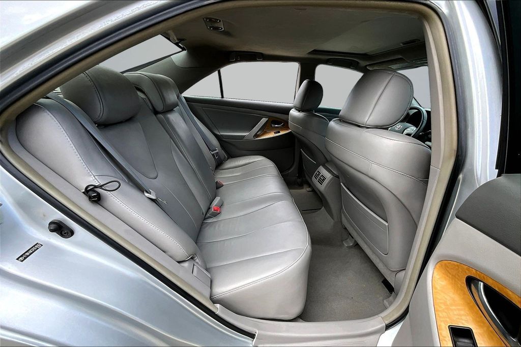 Thumbnail: 2007 Toyota Camry - 31