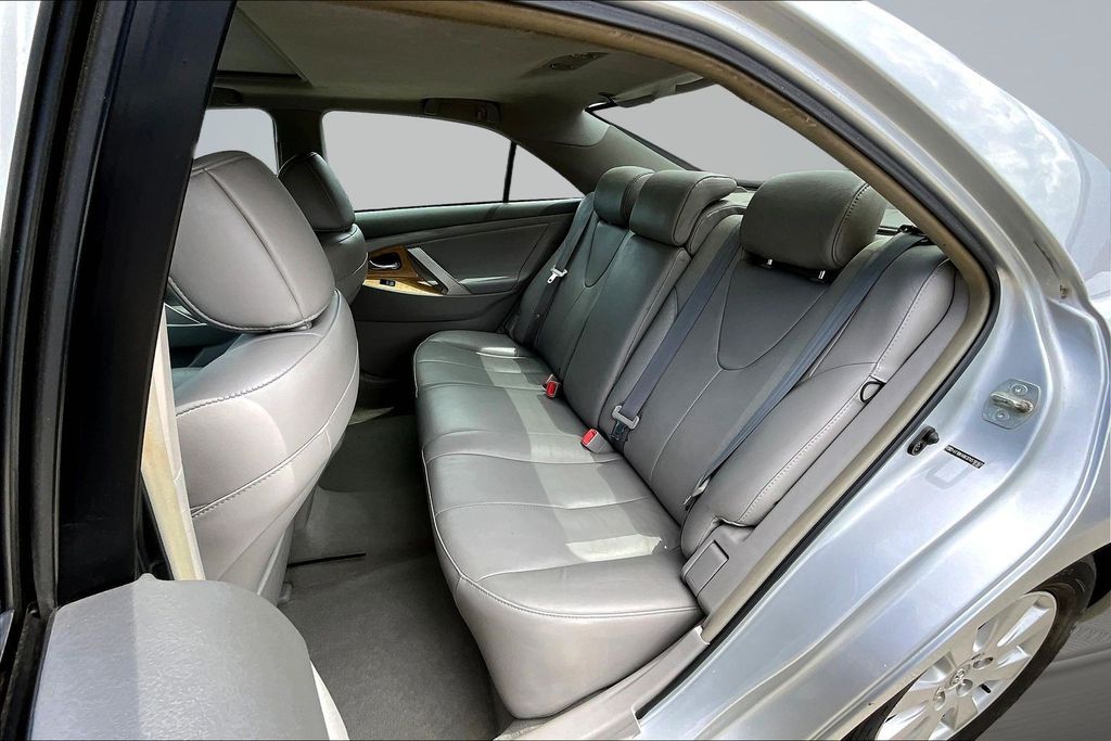 Thumbnail: 2007 Toyota Camry - 30