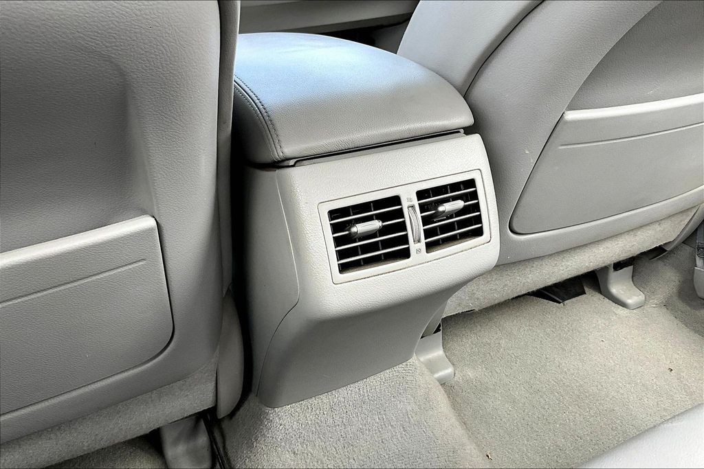 Thumbnail: 2007 Toyota Camry - 28