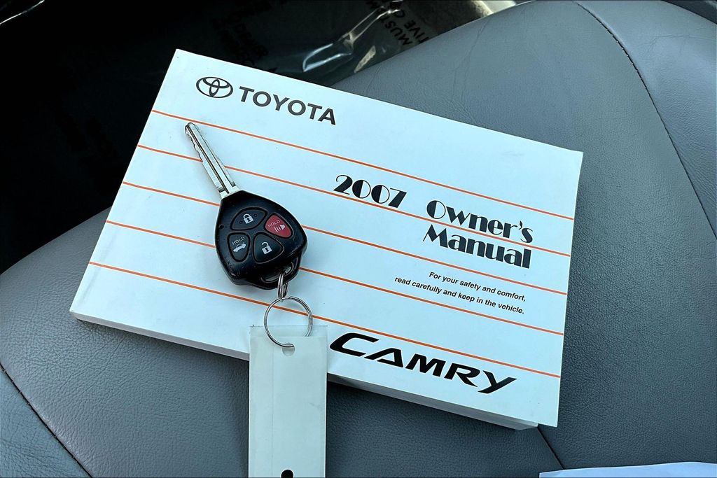 Thumbnail: 2007 Toyota Camry - 19
