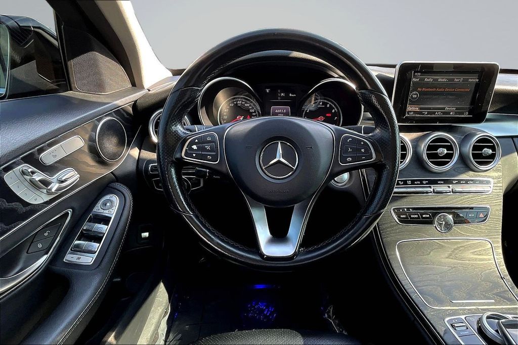 Thumbnail: 2016 Mercedes-Benz C-Class - 2