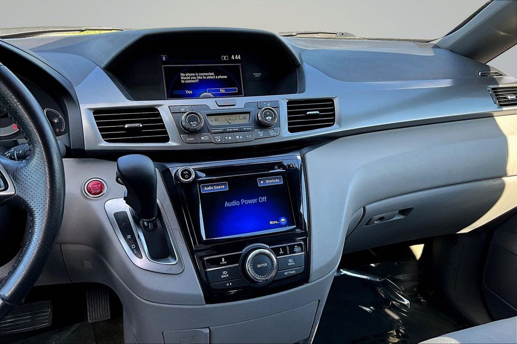 Thumbnail: 2017 Honda Odyssey - 8