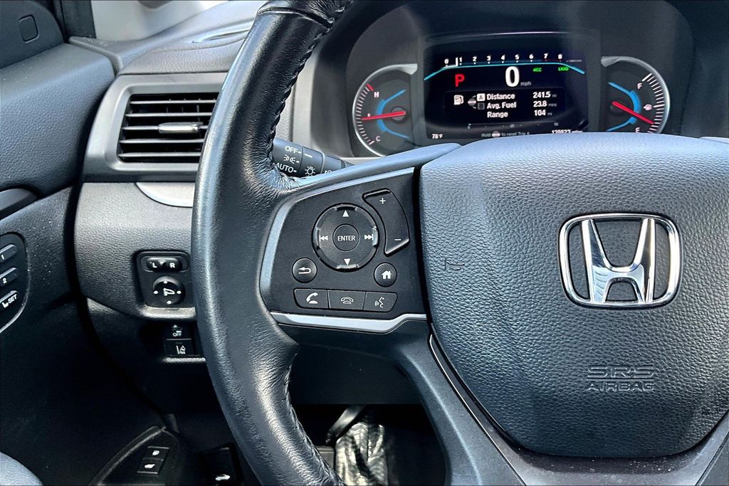 Thumbnail: 2020 Honda Pilot - 26