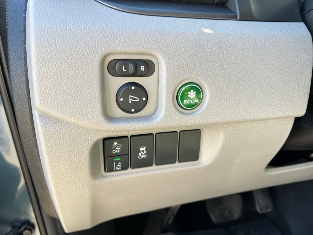 Thumbnail: 2021 Honda Pilot - 21