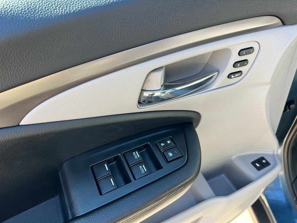 Thumbnail: 2021 Honda Pilot - 20