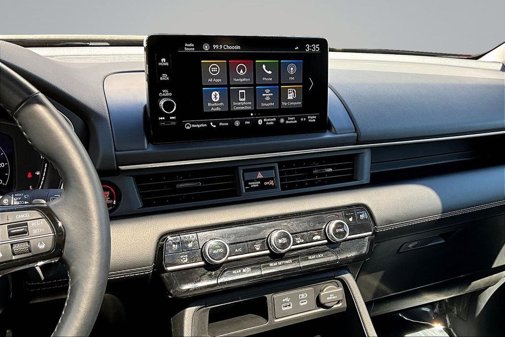 Thumbnail: 2023 Honda Pilot - 14