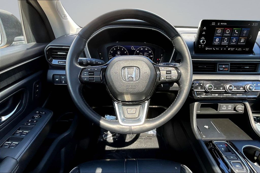 Thumbnail: 2023 Honda Pilot - 2