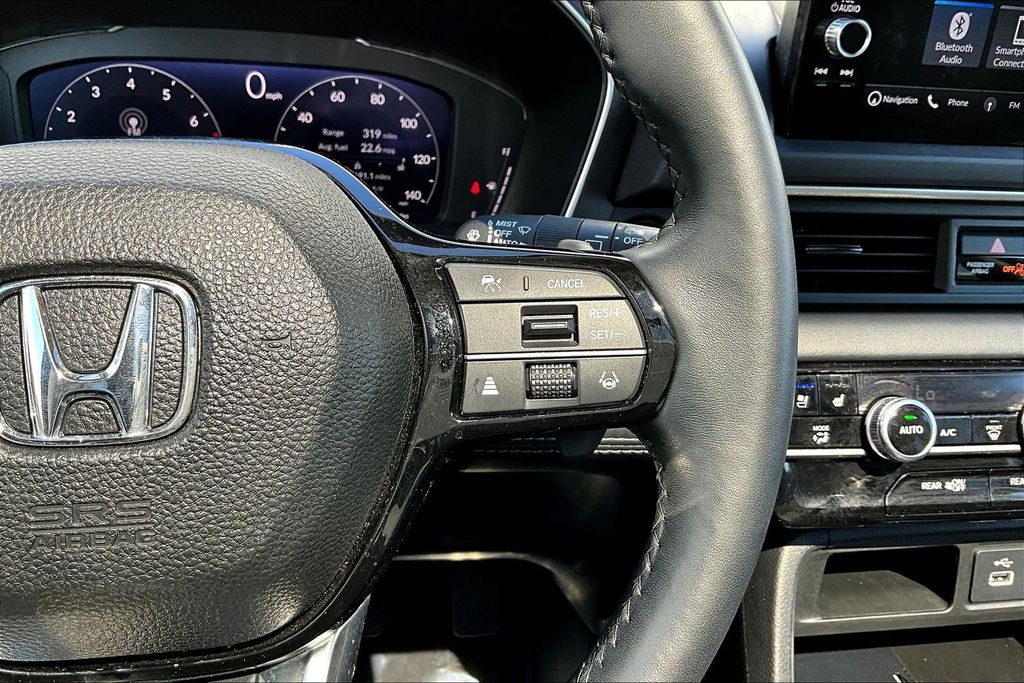 Thumbnail: 2023 Honda Pilot - 26