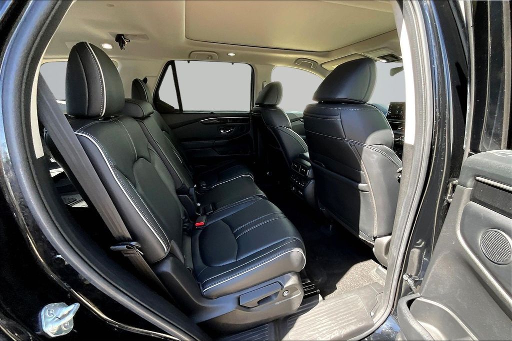 Thumbnail: 2023 Honda Pilot - 31