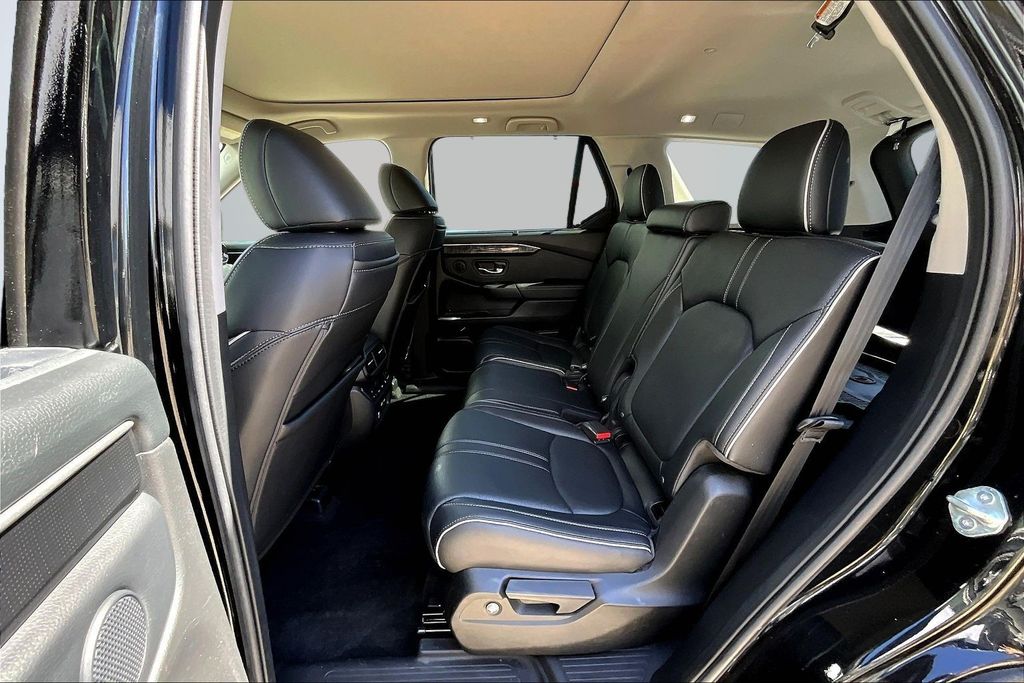 Thumbnail: 2023 Honda Pilot - 12