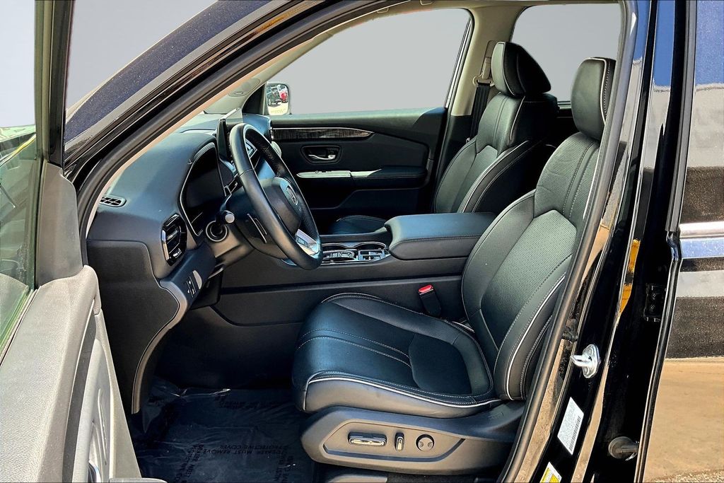 Thumbnail: 2023 Honda Pilot - 11