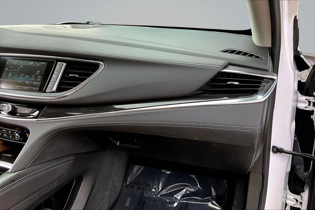 Thumbnail: 2018 Buick Enclave - 28